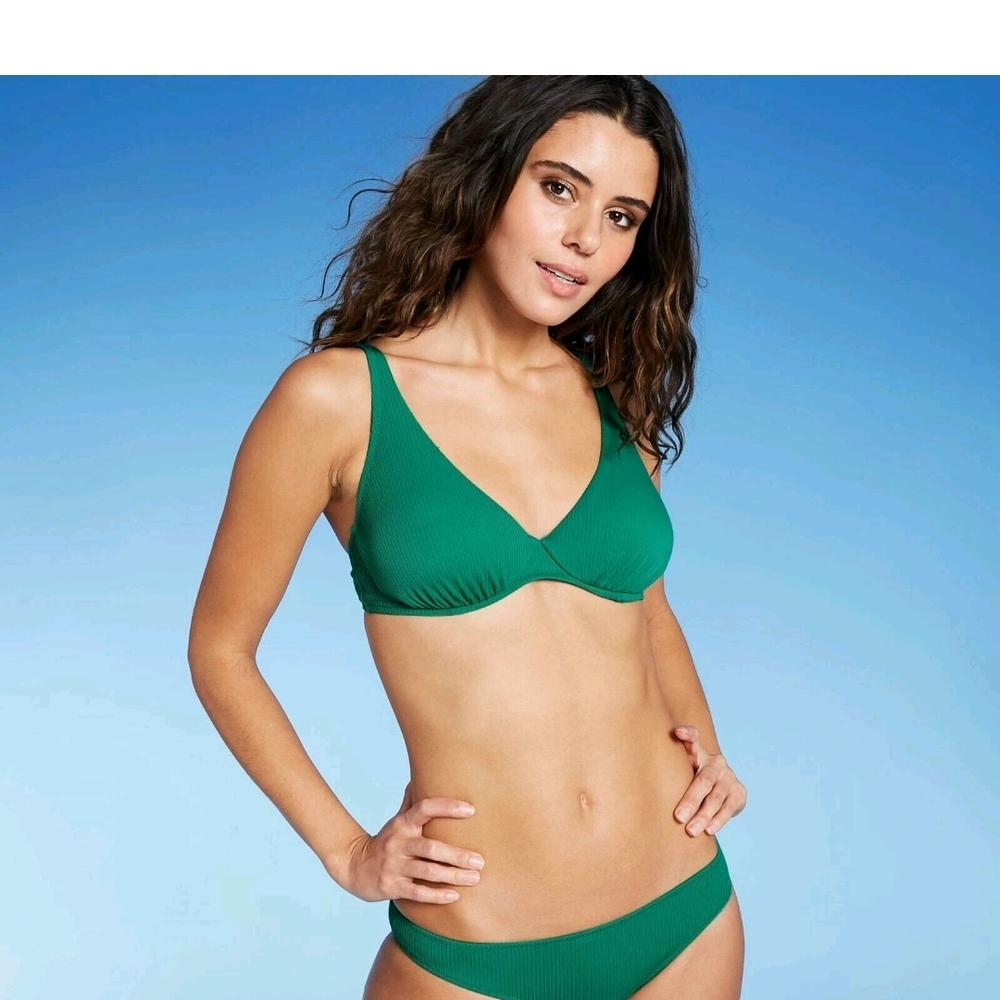 Shade & Shore Plunge Front Bikini Top Size 38DD